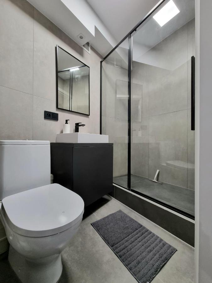 Industrialna Piwnica Hostel Гданьск Экстерьер фото
